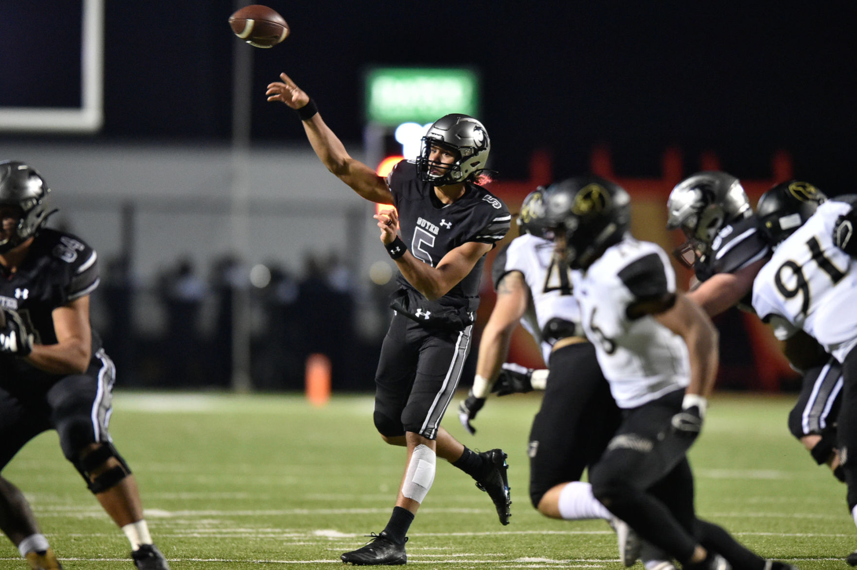 Guyer quarterback Eli Stowers
